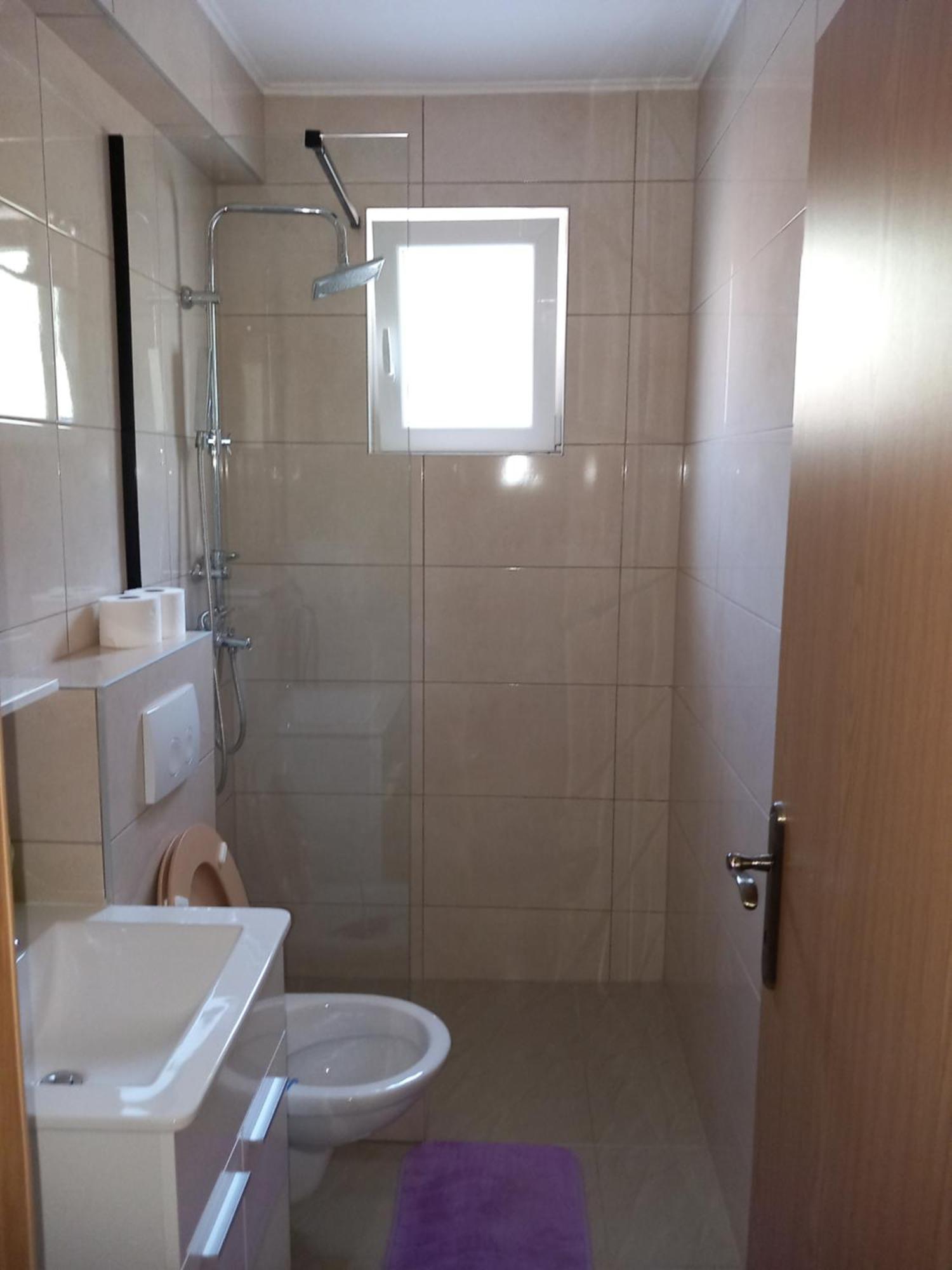 Apartman Niko Malinska Luaran gambar