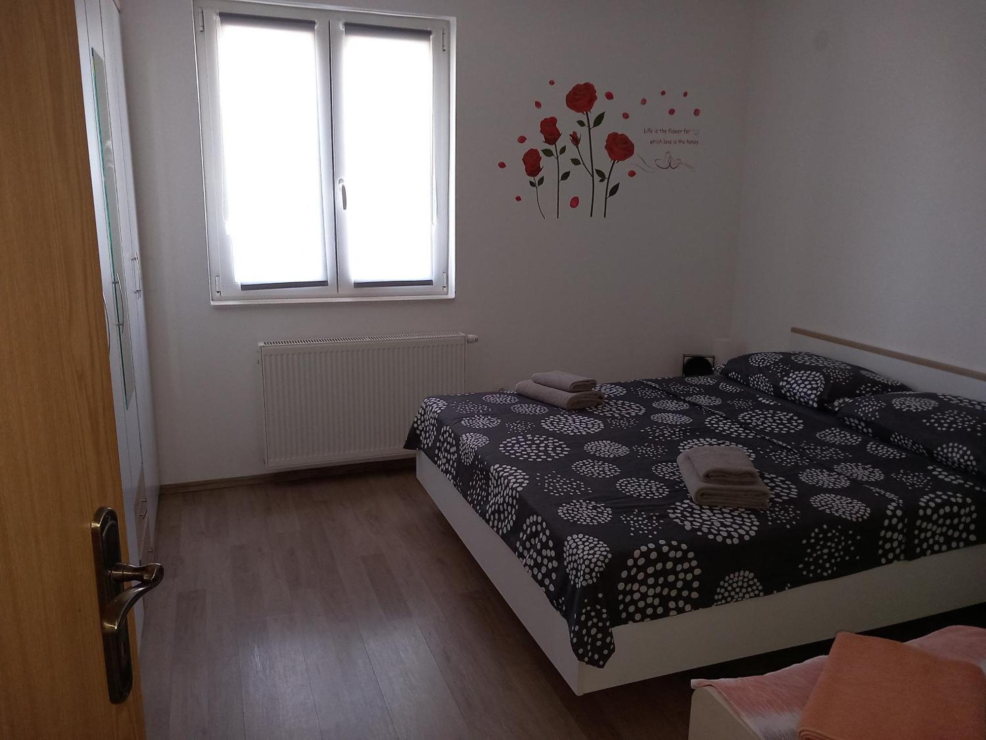 Apartman Niko Malinska Luaran gambar